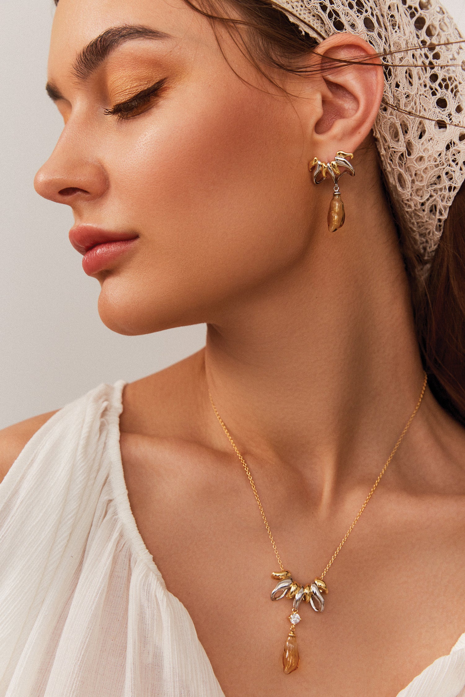 Apollo Yellow&White Gold Earrings