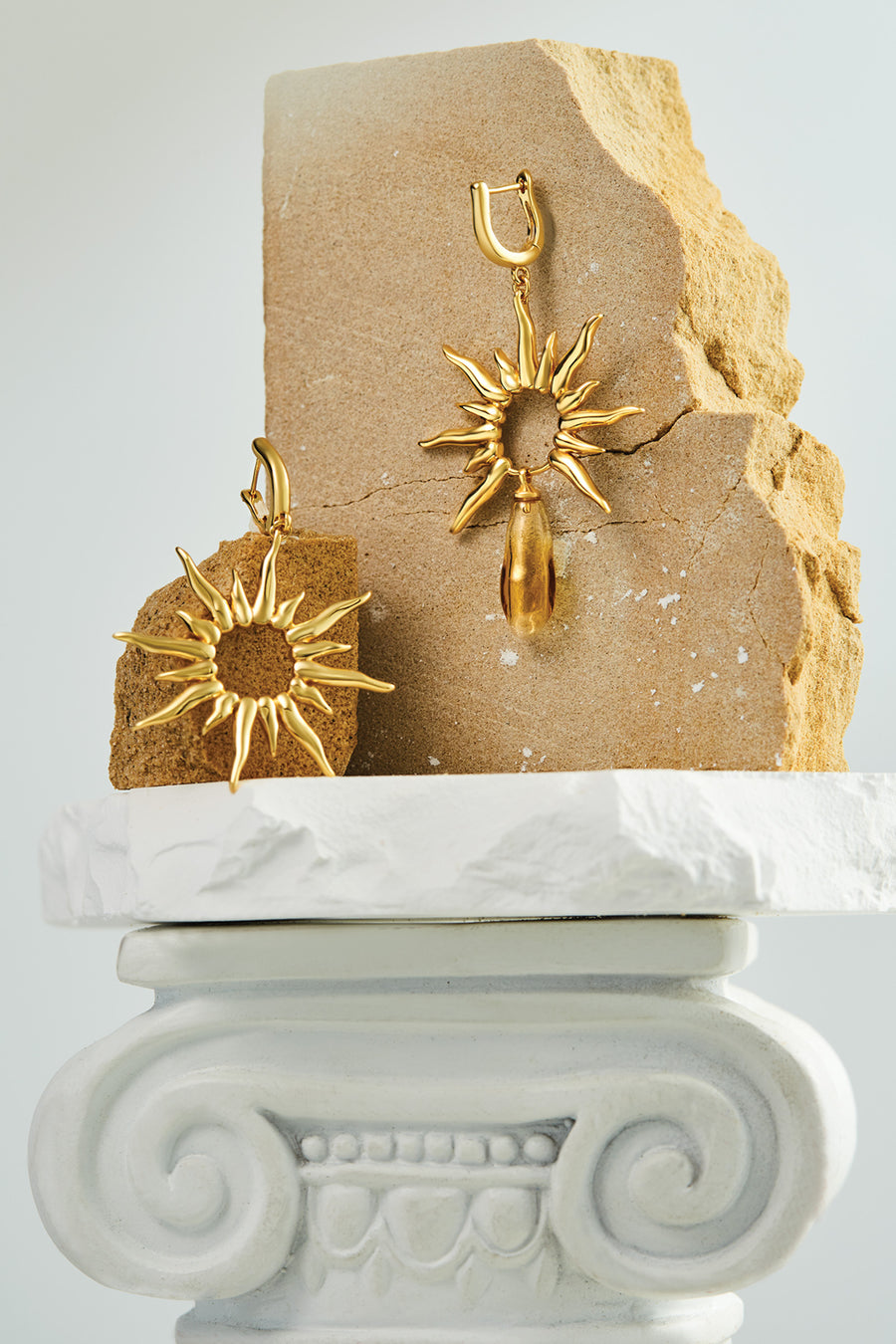 Aromatopia Fragrance Jewelry Perfume Radiance Yellow Gold Earrings Aromatherapy Oil diffuser