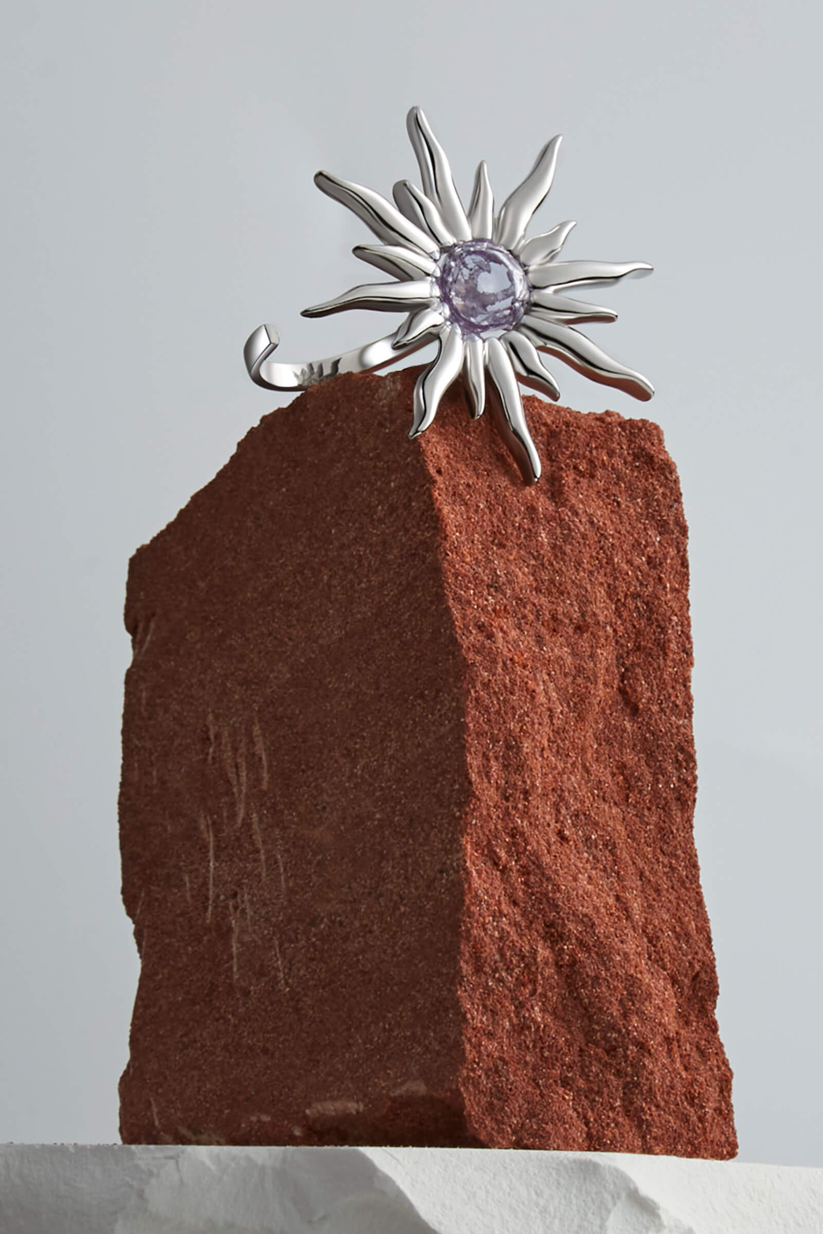The Laura Radiant White Gold Ring