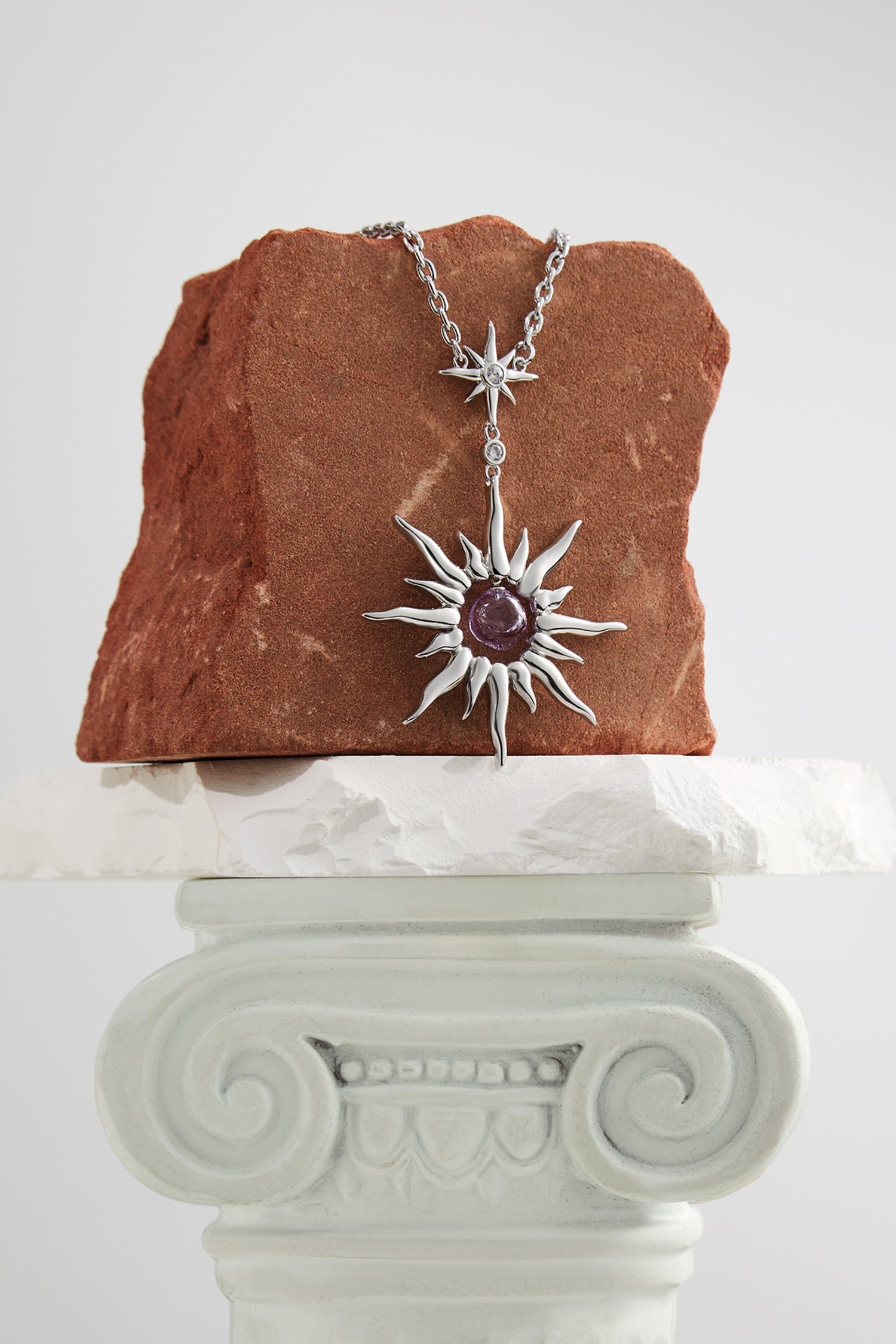 Apollo White Gold Necklace